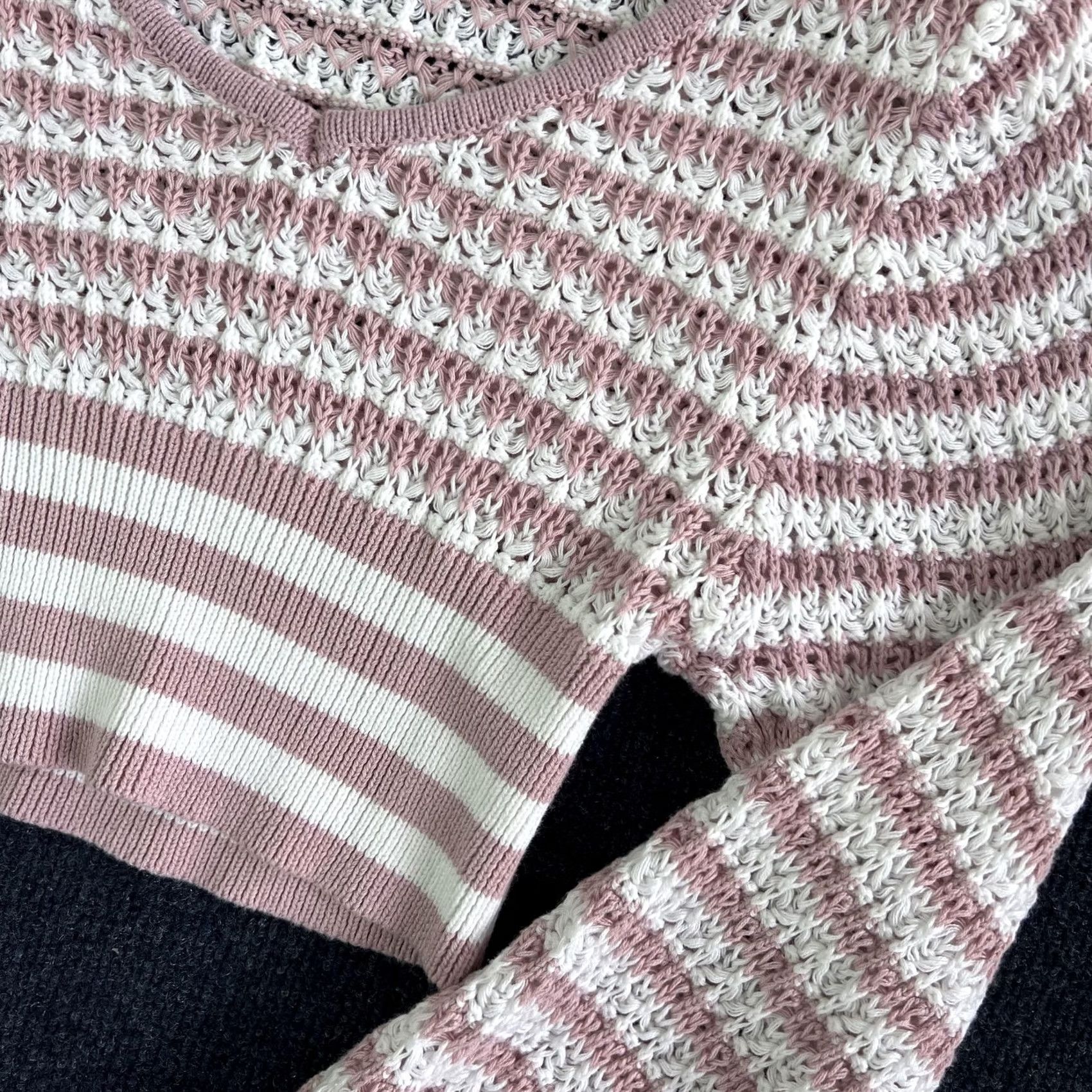 Vintage Altar'd State Sweater Womens Small Pink White Striped Crochet Knit Crop Top Size S / US 4 / IT 40 - 2 Thumbnail