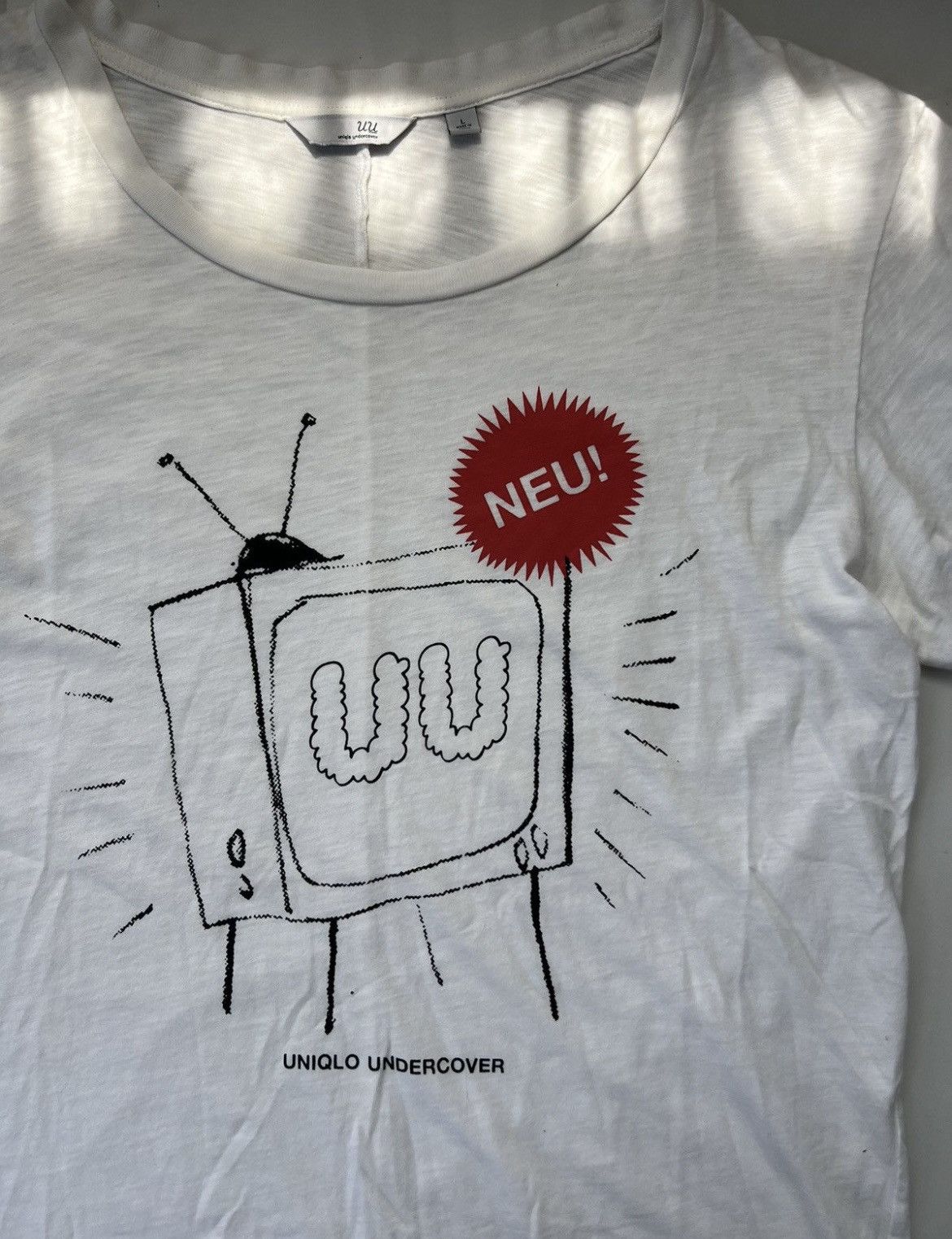 Undercover × Uniqlo UNDERCOVER X UNIQLO RARE UU NEU TV Y2K TEE Size US L / EU 52-54 / 3 - 2 Thumbnail