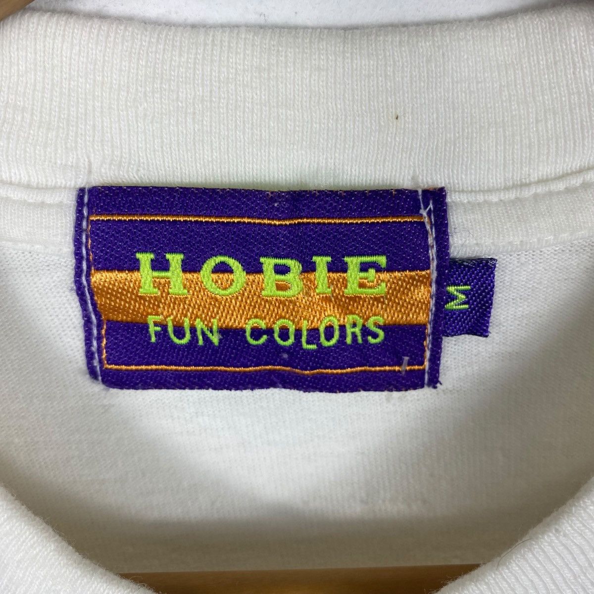 Vintage Vintage 80s HOBIE The Football Association Graphic Tee Shirt Size US M / EU 48-50 / 2 - 5 Thumbnail