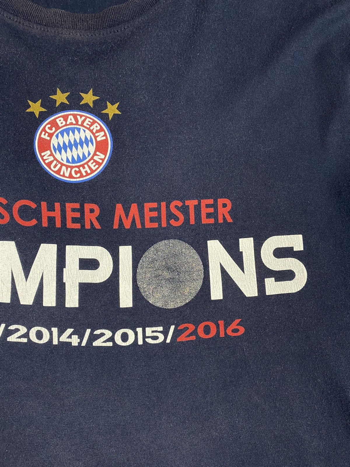 Vintage Vintage FC Bayern Munchen Deutcher Meister Champions League Size US XL / EU 56 / 4 - 7 Thumbnail