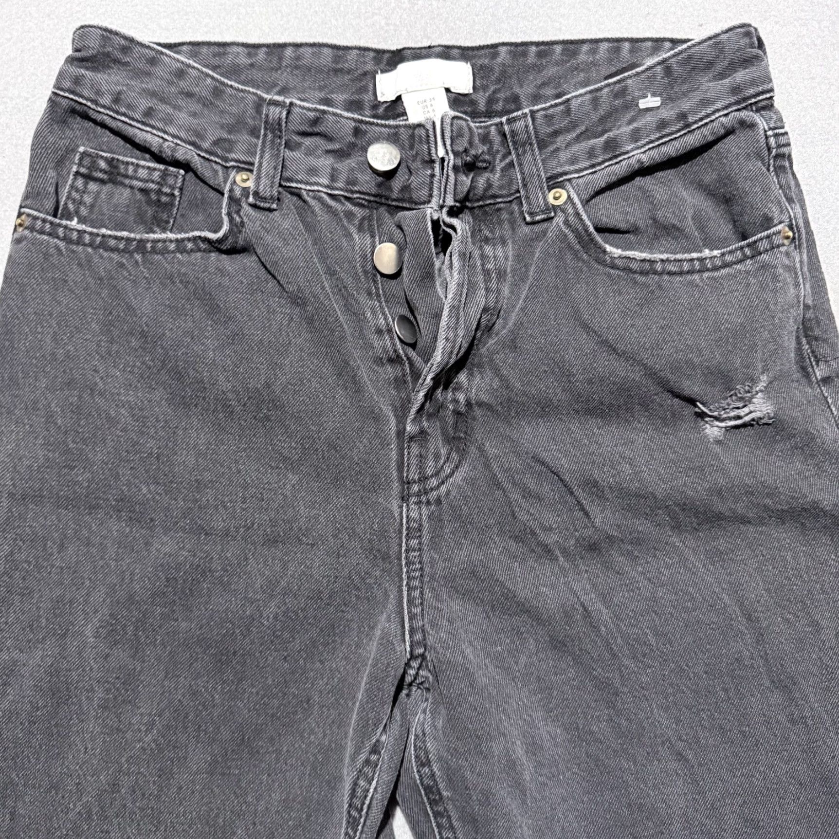 H&M H&M Cropped Jeans Denim High Rise Straight Distressed Button Fly - 6 Womens Gray Jeans Size 28" / US 6 / IT 42 - 3 Thumbnail