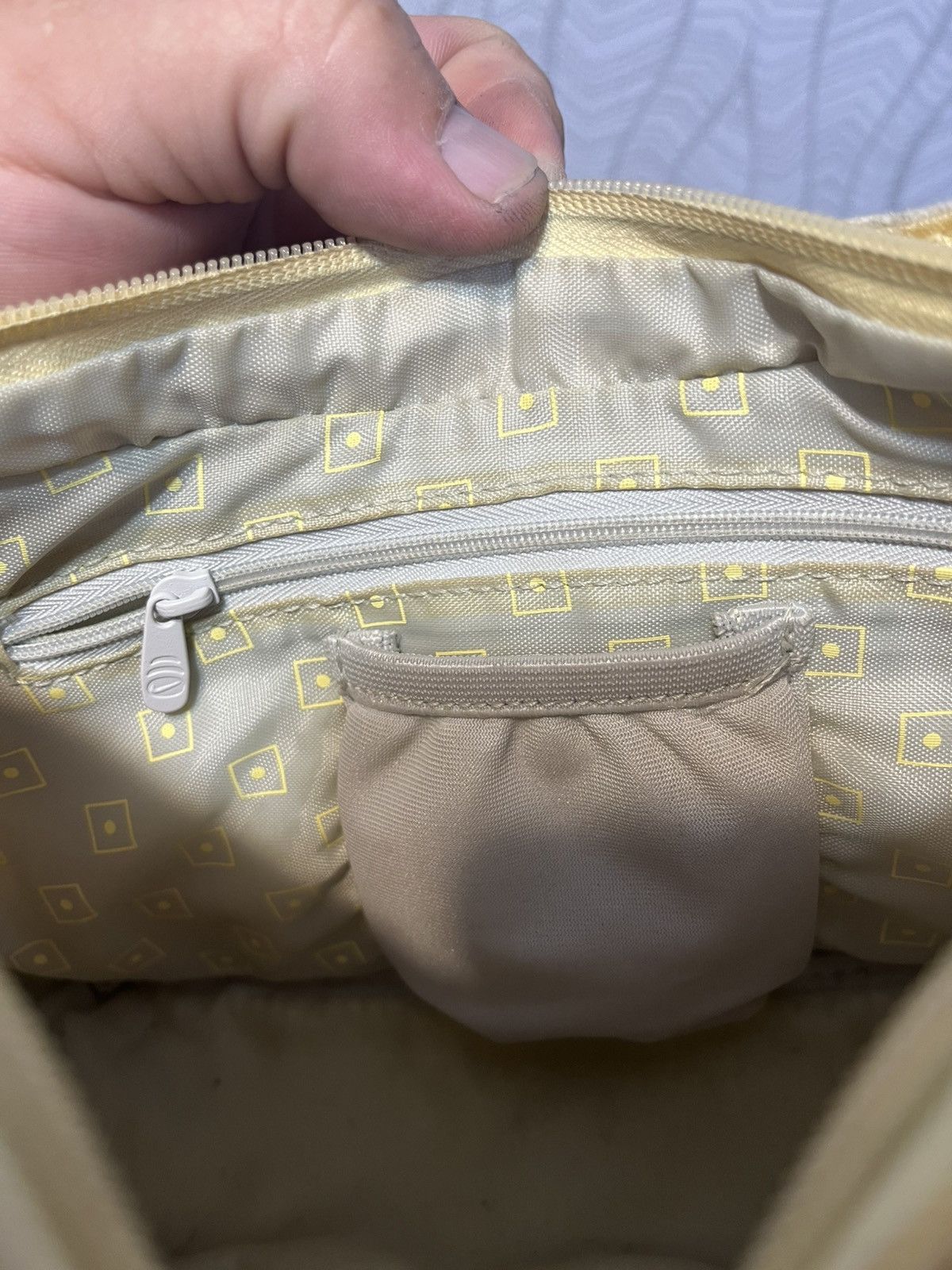 Nike × Vintage Vintage Nike Baguette Y2K Yellow Handbag Size ONE SIZE - 11 Thumbnail