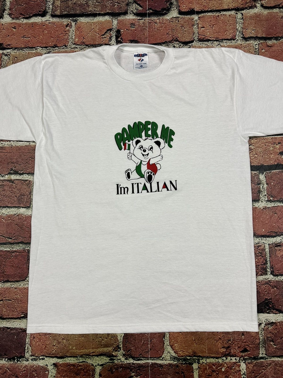 Jerzees Vintage 90s Pamper Me I’m Italian Cute Teddy Bear T Shirt Size US L / EU 52-54 / 3 - 2 Thumbnail