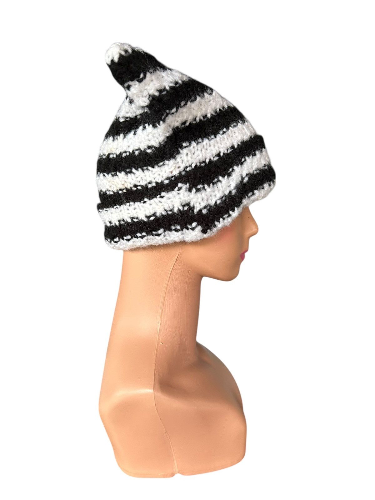 Kapital Hunny Horn Devil Crochet Knitted Handmade Beanie Hats Size ONE SIZE - 4 Thumbnail