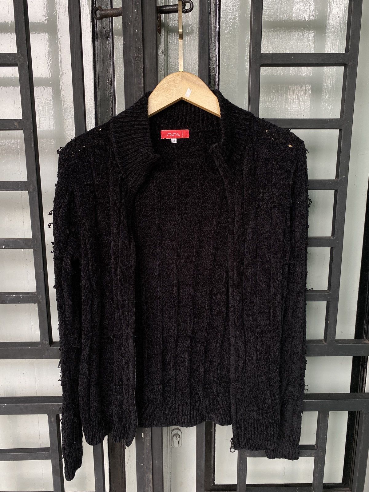 Beauty Beast Knitwear distressed Size US M / EU 48-50 / 2 - 7 Thumbnail