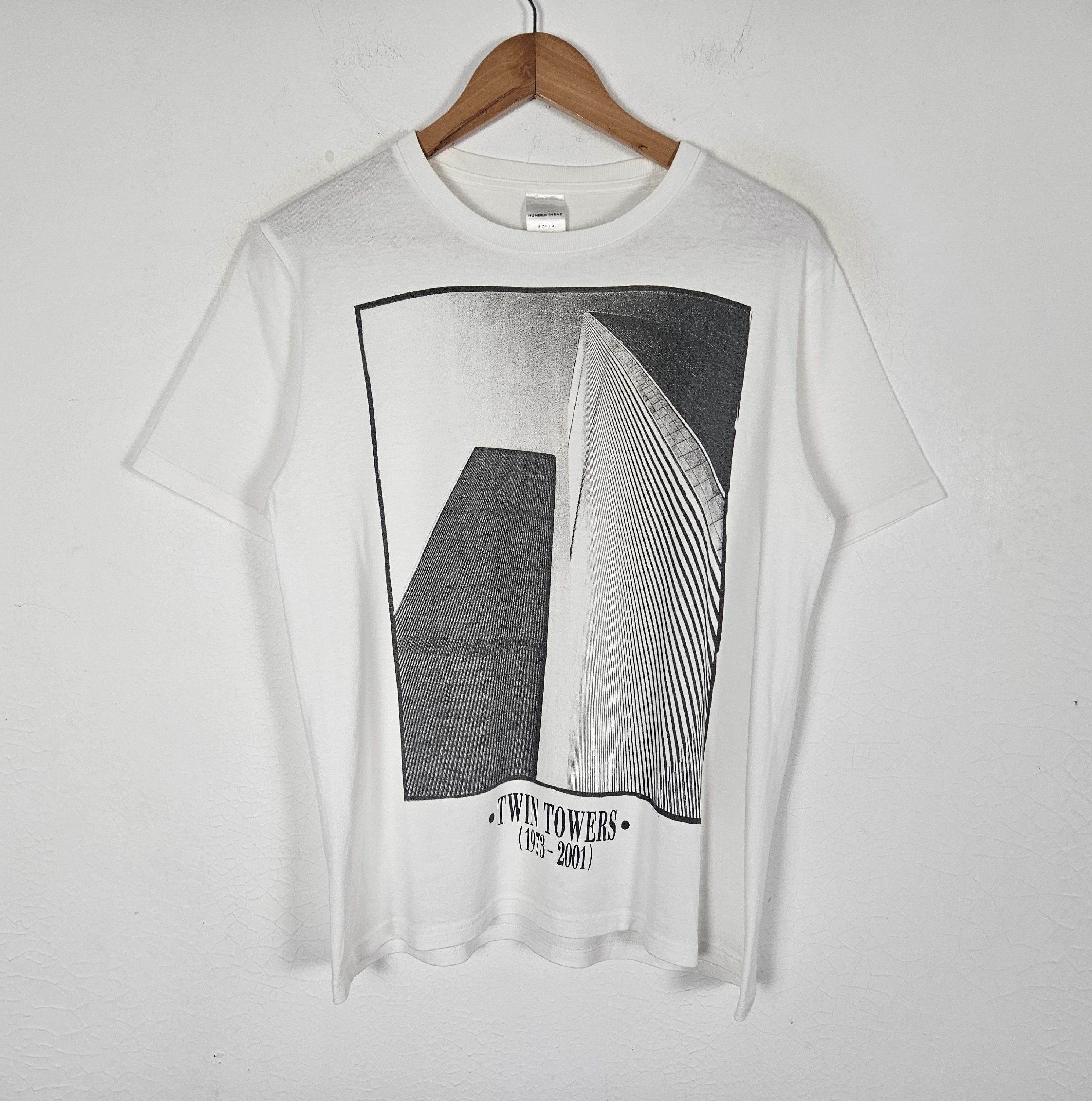 Number (N)ine 2001 Number (n) Twin Towers memorial tee Size US L / EU 52-54 / 3 - 2 Thumbnail