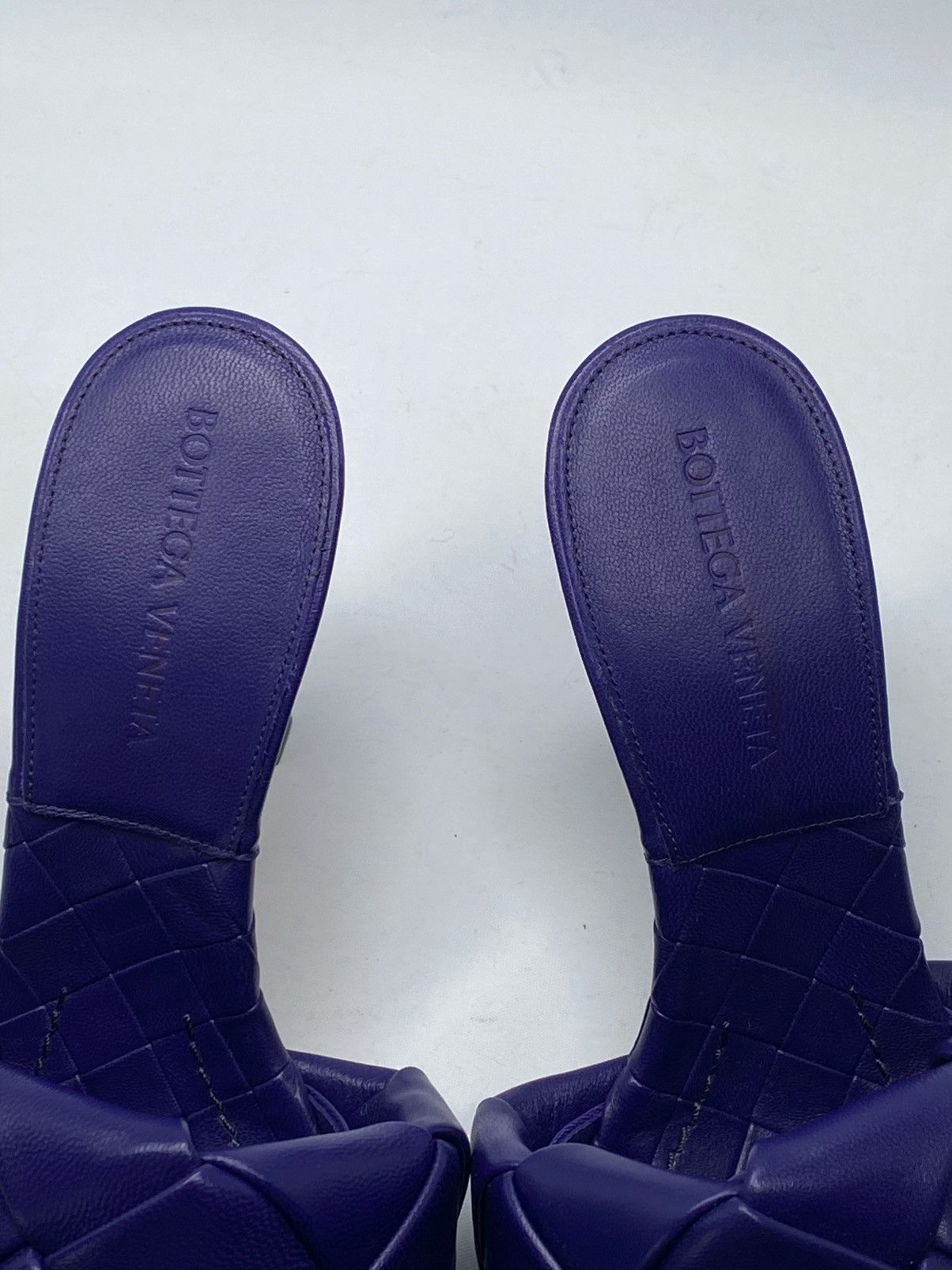 Bottega Veneta Bottega Veneta Intrecciato Lido Heeled Sandals size 37 Size US 7 / IT 37 - 5 Thumbnail