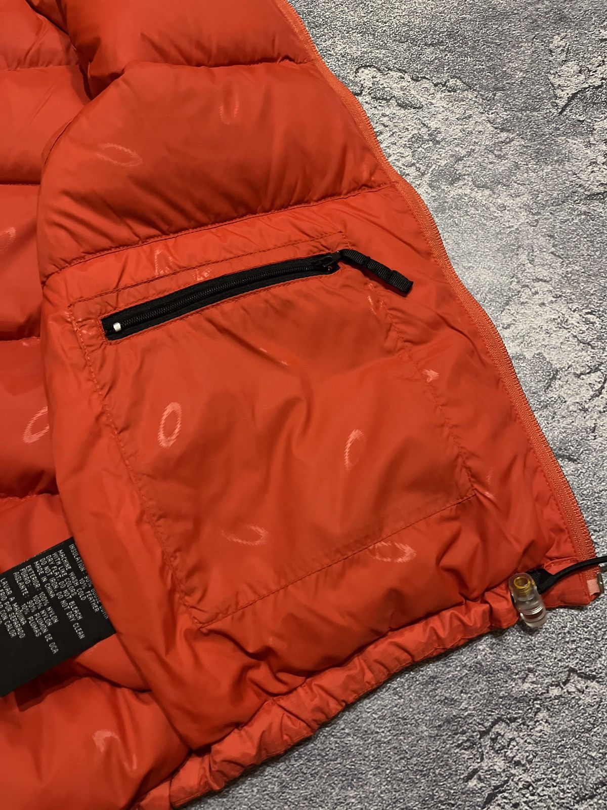 Oakley × Vintage VINTAGE OAKLEY VEST 00s DOWN PUFFER NYLON VEST Y2K Size US M / EU 48-50 / 2 - 7 Thumbnail