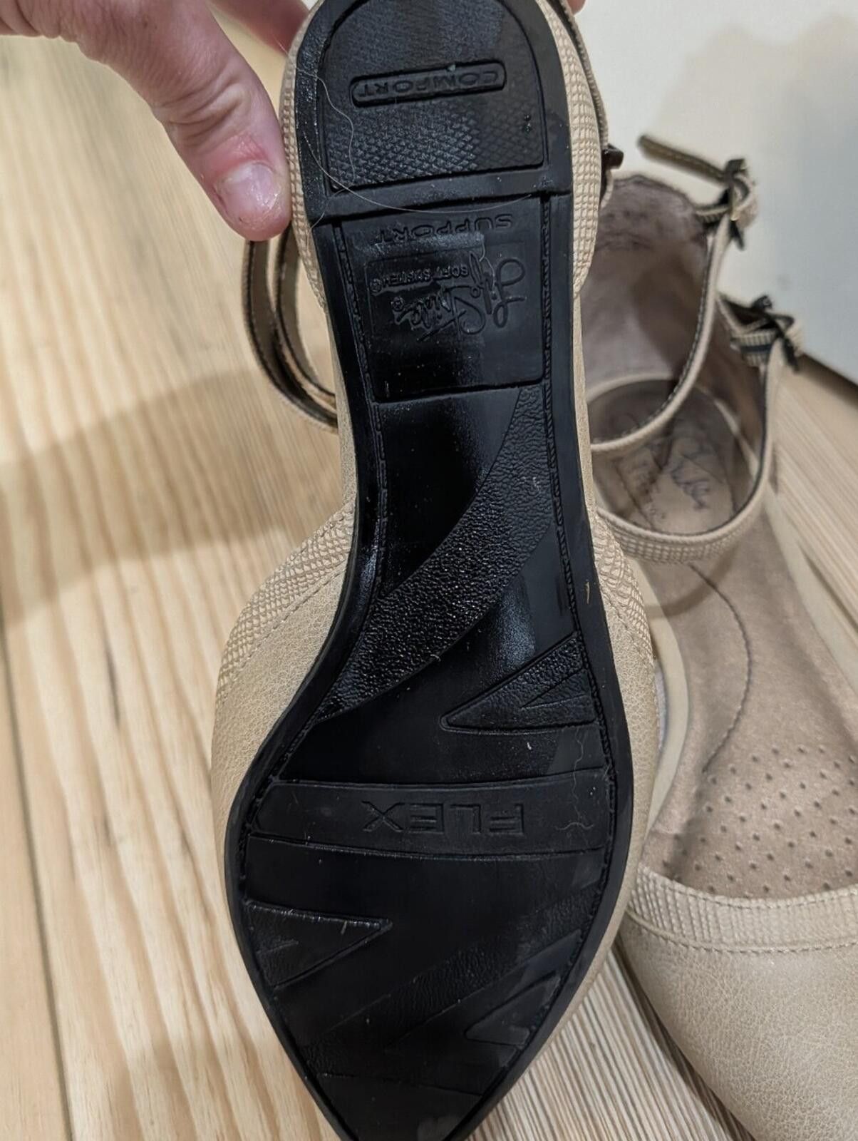 Other Life Stride Beige Pointed Ankle-Strap Flats Size US 7 / IT 37 - 4 Thumbnail