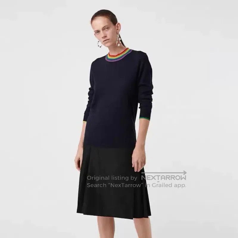 Burberry Burberry Colorblock Wool Knit Sweater for Women. Size XS / US 0-2 / IT 36-38 - 5 Thumbnail