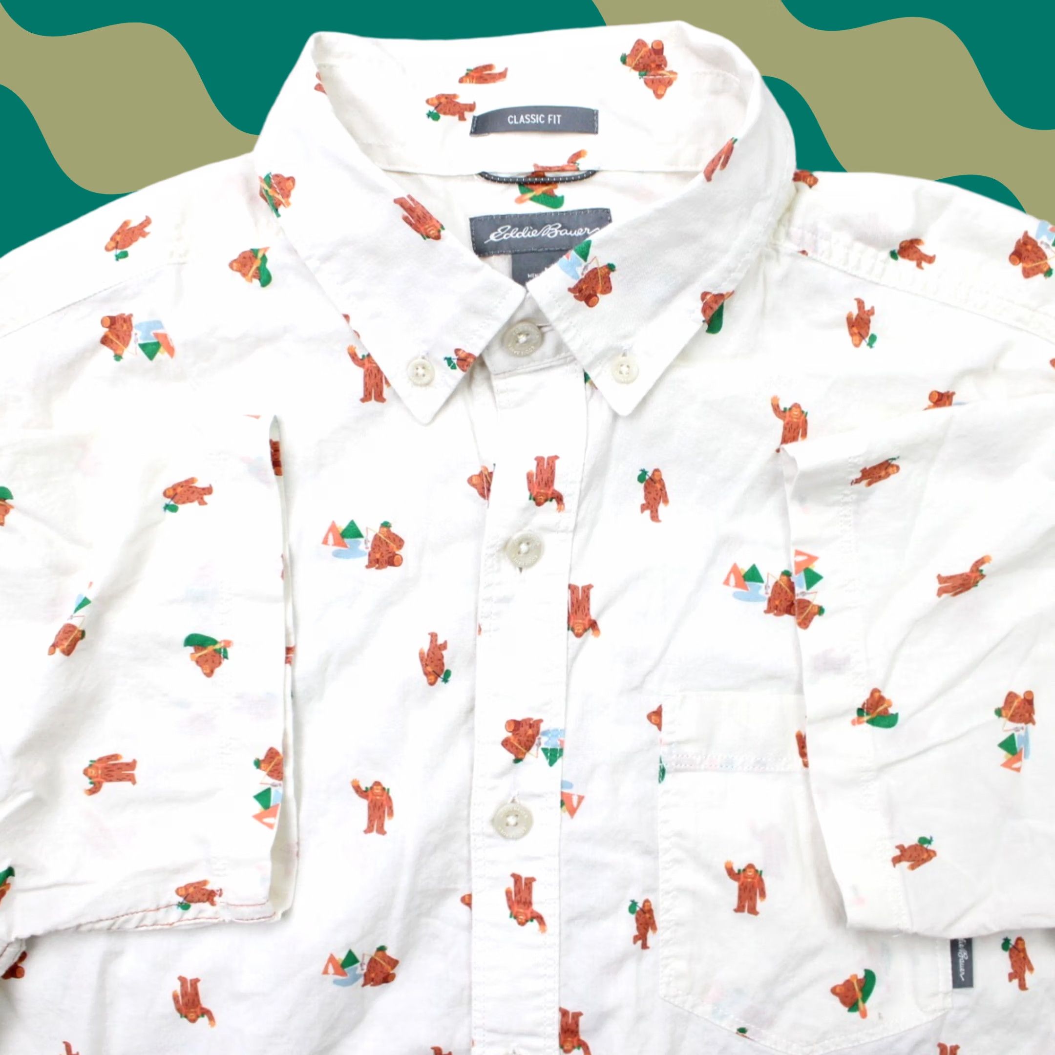 Eddie Bauer Eddie Bauer AOP Shirt Mens Medium White Bigfoot All Over Print S/S Graphic Print Button-Up Casual Workwear Travel Size US M / EU 48-50 / 2 - 1 Thumbnail