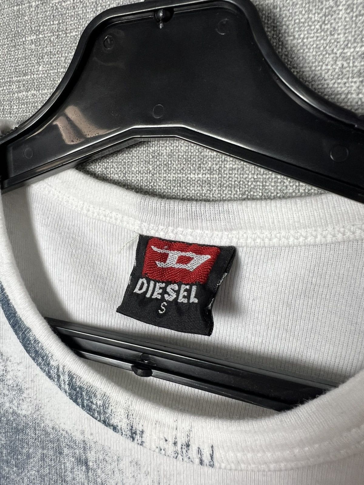 Diesel Diesel Sleeveless Abstract Distressed Print Center Logo Tank Size US S / EU 44-46 / 1 - 8 Thumbnail