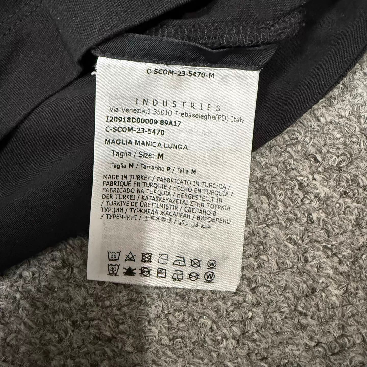Moncler Moncler New Black Grad Ltr Logo M 99 Sweatshirt Size US M / EU 48-50 / 2 - 4 Thumbnail
