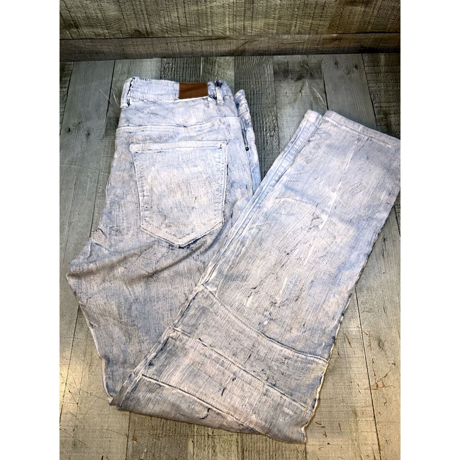 Denime Crysp Denim Jeans Crysp Denim Custom Painted White Size 32 x 30 Men Blue Straight Jeans 32 Regular Mens Size US 32 / EU 48 - 2 Thumbnail