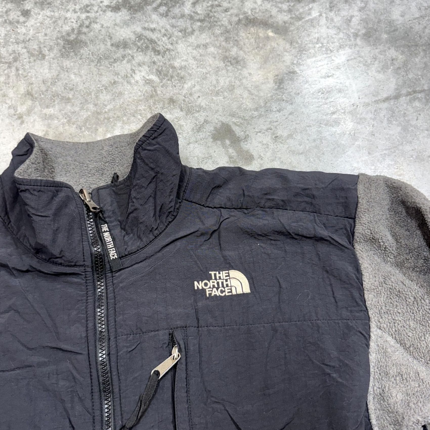 The North Face The North Face Jacket Mens L Gray Black Fleece Full Zip Outdoor Windbreaker Outdoor Size US L / EU 52-54 / 3 - 2 Thumbnail