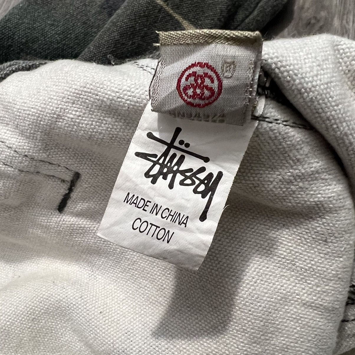 Stussy × Vintage Vintage Stussy Camo Slayer Trucker Jacket Size US L / EU 52-54 / 3 - 12 Thumbnail