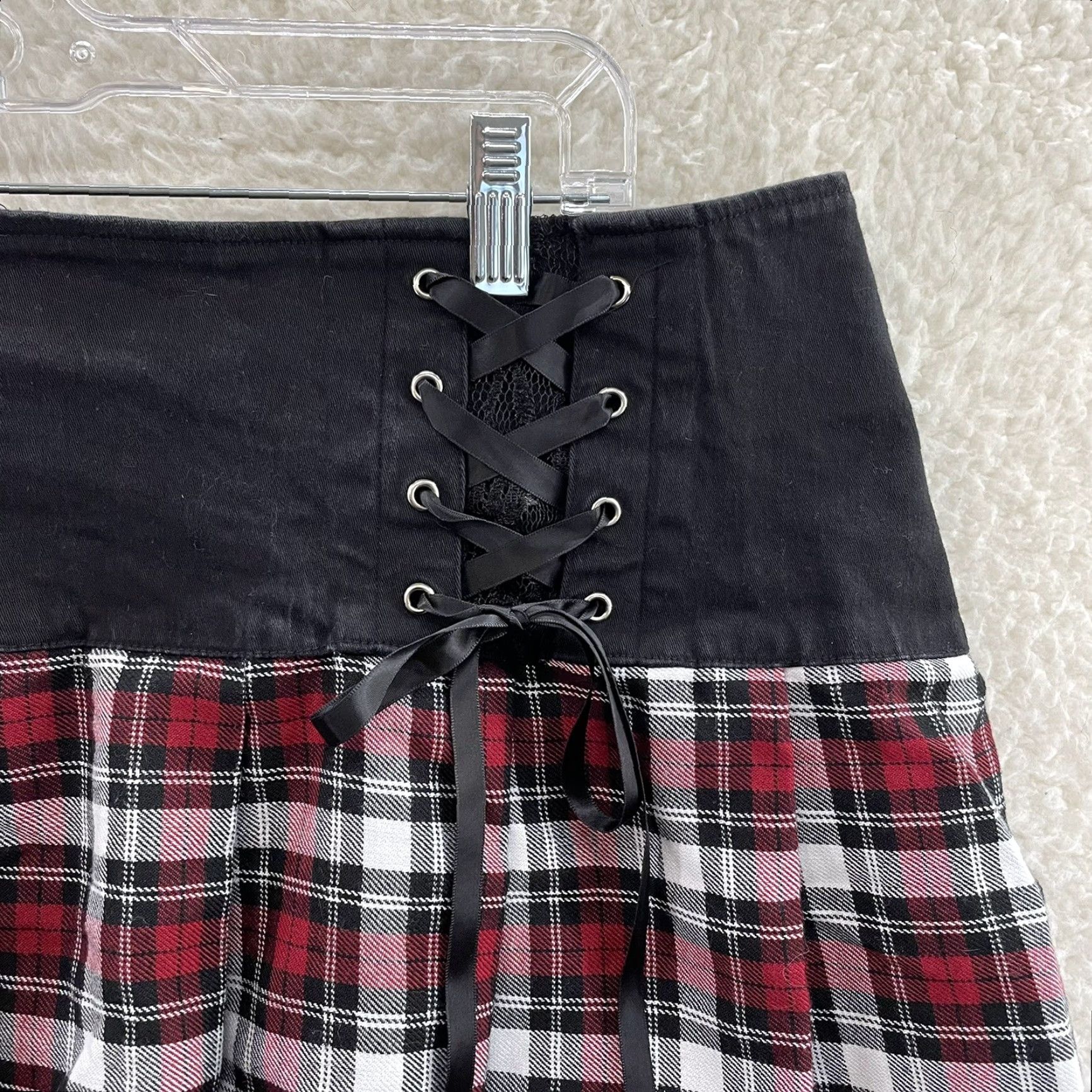 Tripp NYC VINTAGE Tripp NYC Plus Size Pleated Mini Skirt 20 Red Plaid Goth Punk Cyber Womens Size 42" / US 20 - 3 Thumbnail