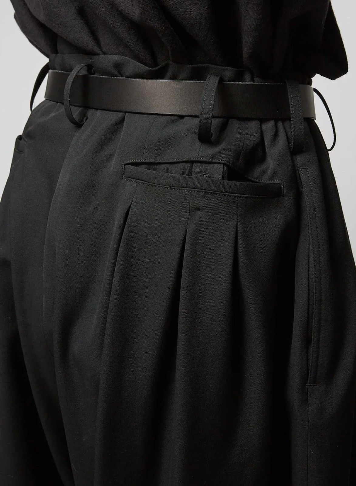 Yohji Yamamoto Yohji Yamamoto Pour Homme 12 Tuck Thick Wide Trousers Size US 34 / EU 50 - 16 Thumbnail
