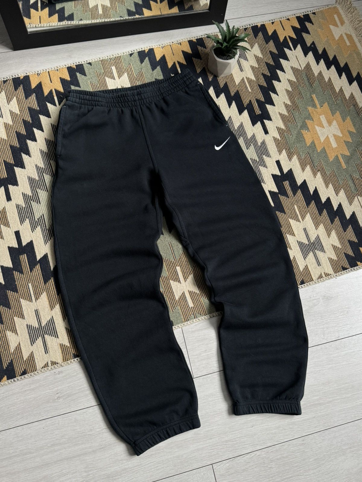 Nike Vintage Nike Baggy Y2K Sweatpants Size US 30 / EU 46 - 2 Thumbnail