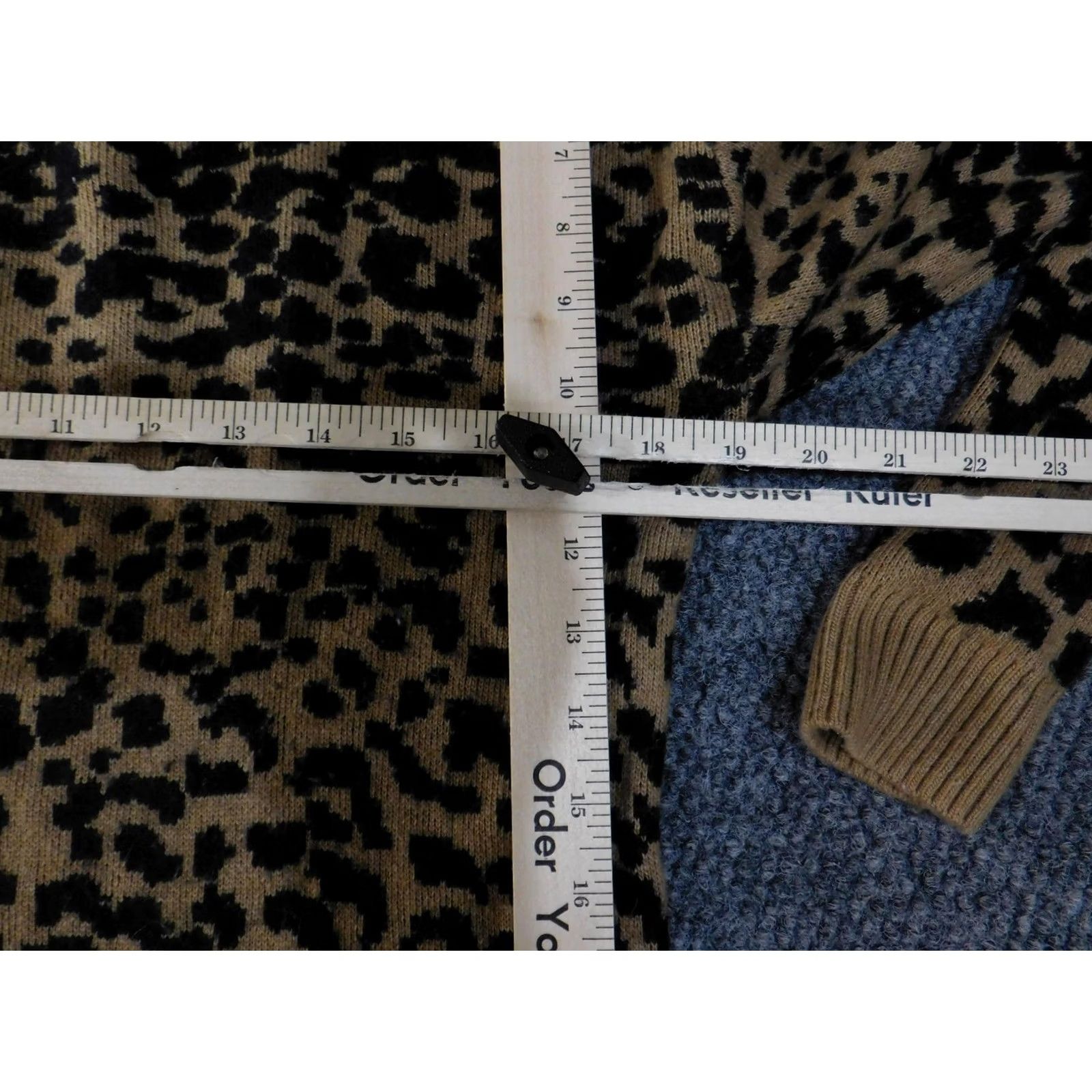 Loft VINTAGE LOFT Sweater Womens Petite Small Leopard Print Wool Blend Pullover Crewneck Size S / US 4 / IT 40 - 6 Thumbnail