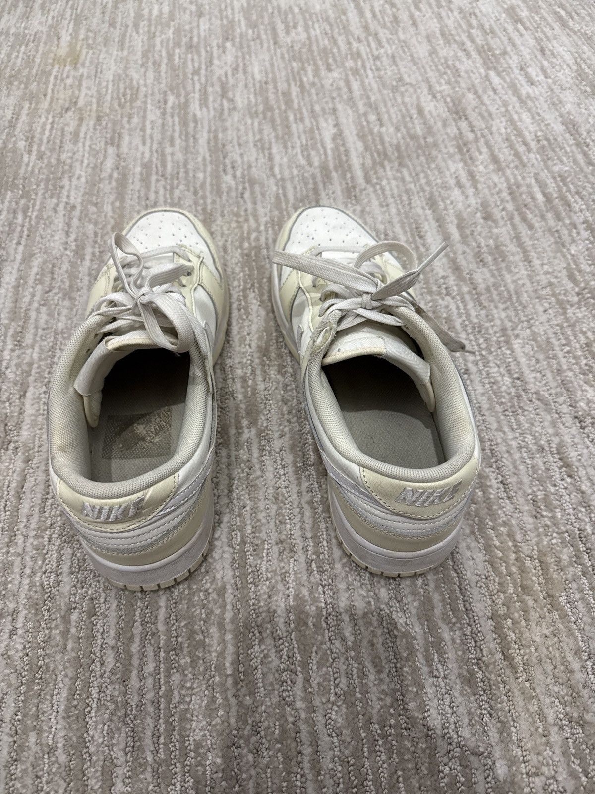 Nike SB Nike Dunk SB Coconut Cream Size US 10 / EU 43 - 3 Thumbnail