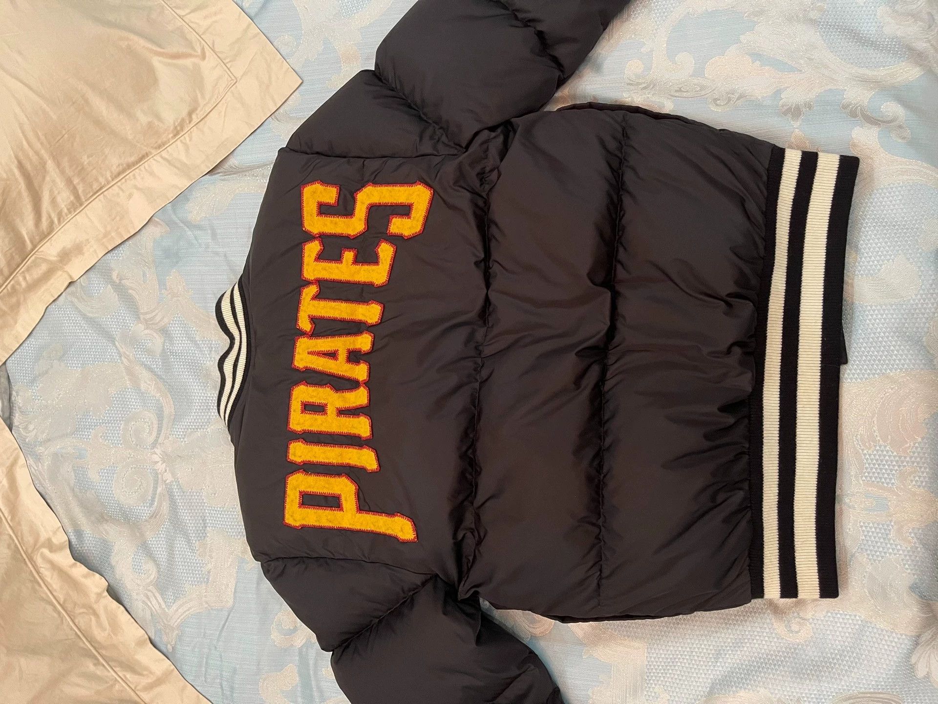 Gucci Gucci Unisex Collab Baseball Down Jacket 44 (Fits Big) Size US S / EU 44-46 / 1 - 2 Thumbnail