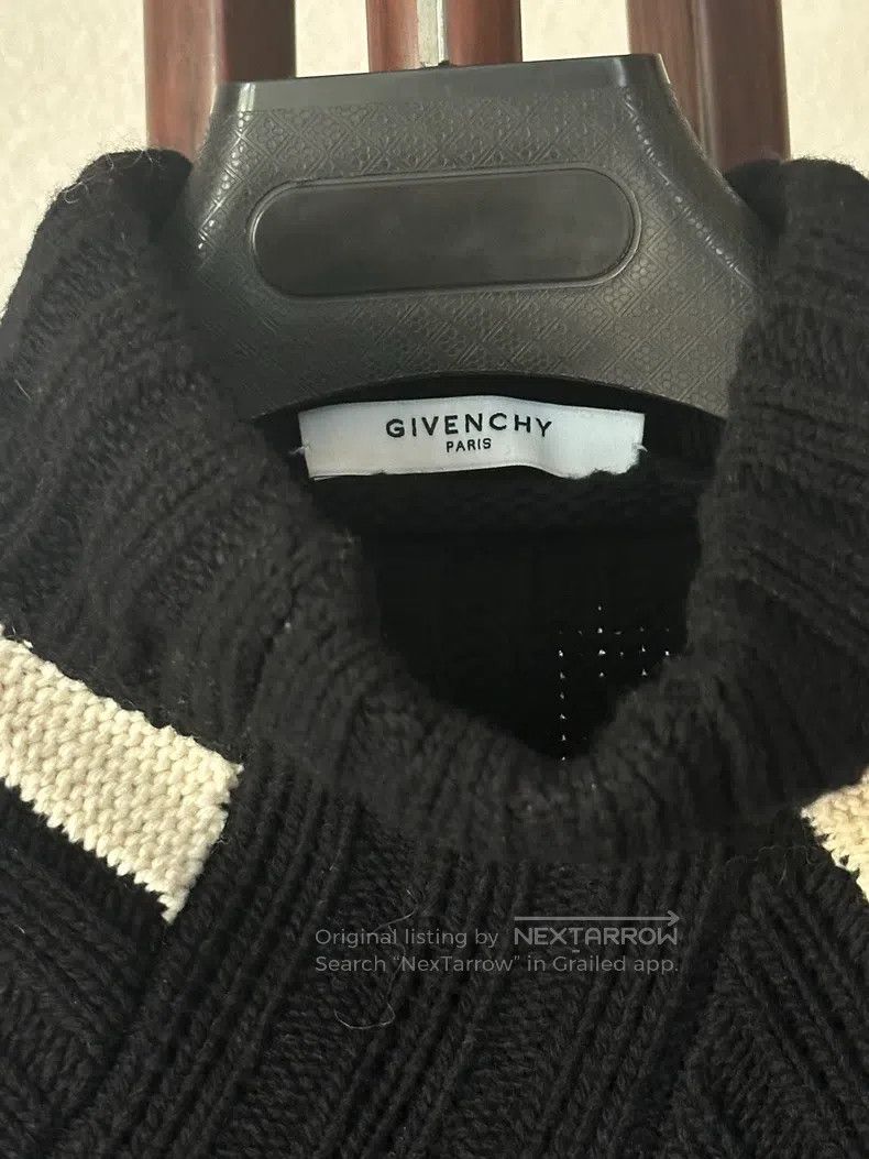 Givenchy Givenchy Black and White Colorblocked Sweater Size US XS / EU 42 / 0 - 2 Thumbnail
