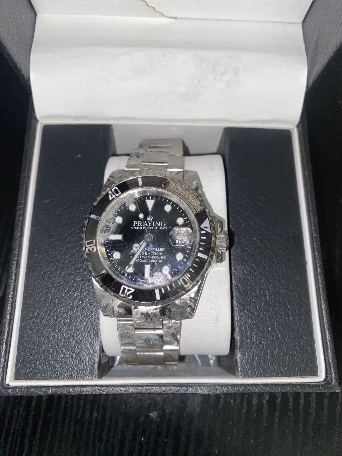Praying PRAYING WATCH (RARE) Size ONE SIZE - 1 Thumbnail