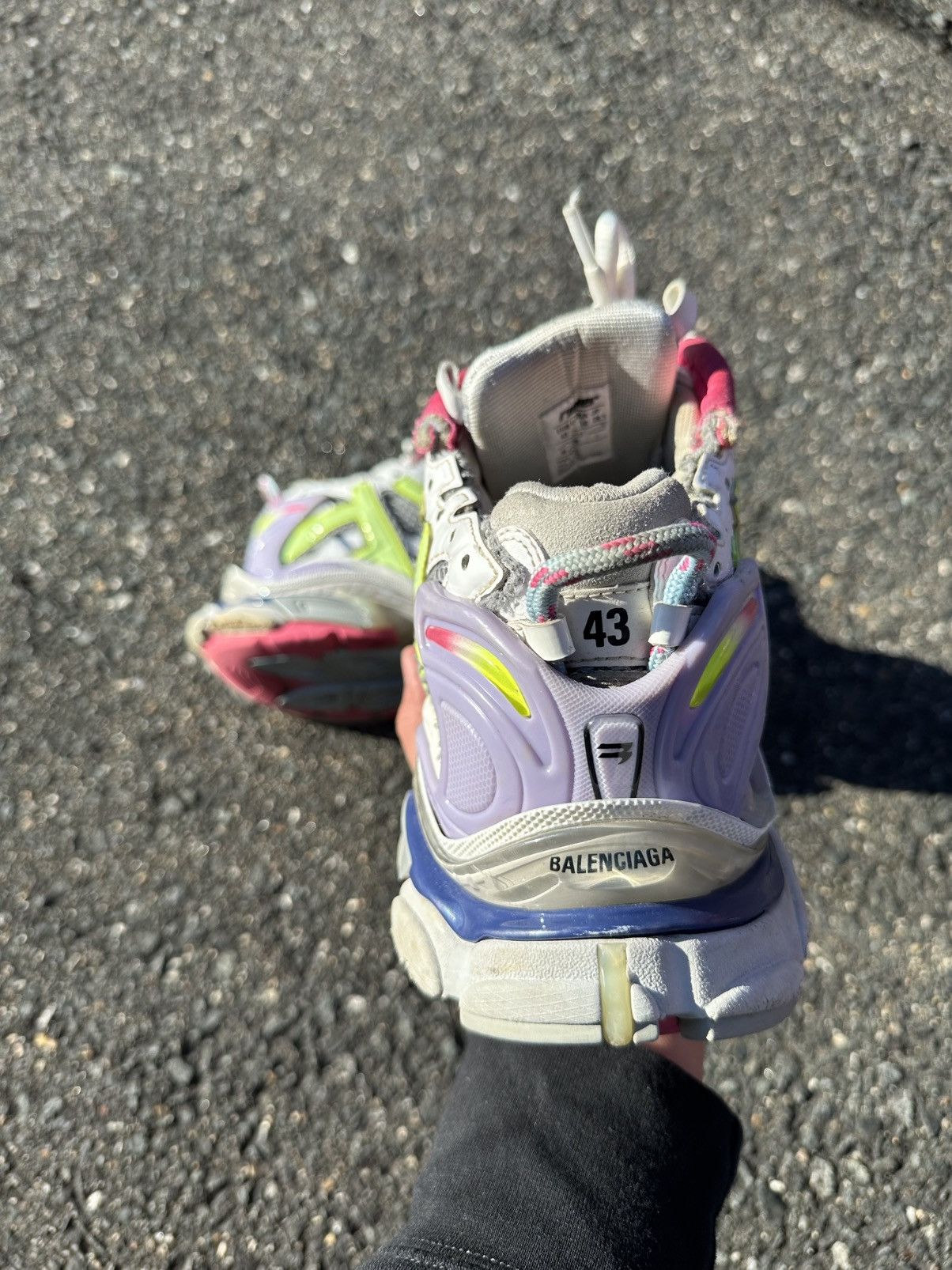 Balenciaga Balenciaga Runner White/Pink Size US 10 / EU 43 - 11 Thumbnail
