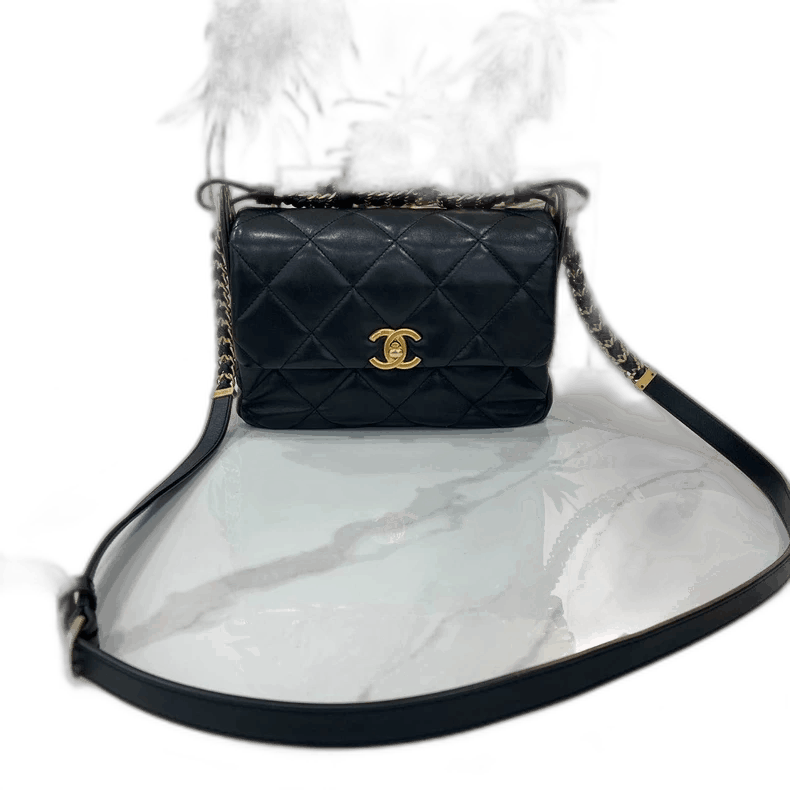 Chanel Classic Black Gold Chanel Woven Chain Bag Size ONE SIZE - 1 Thumbnail