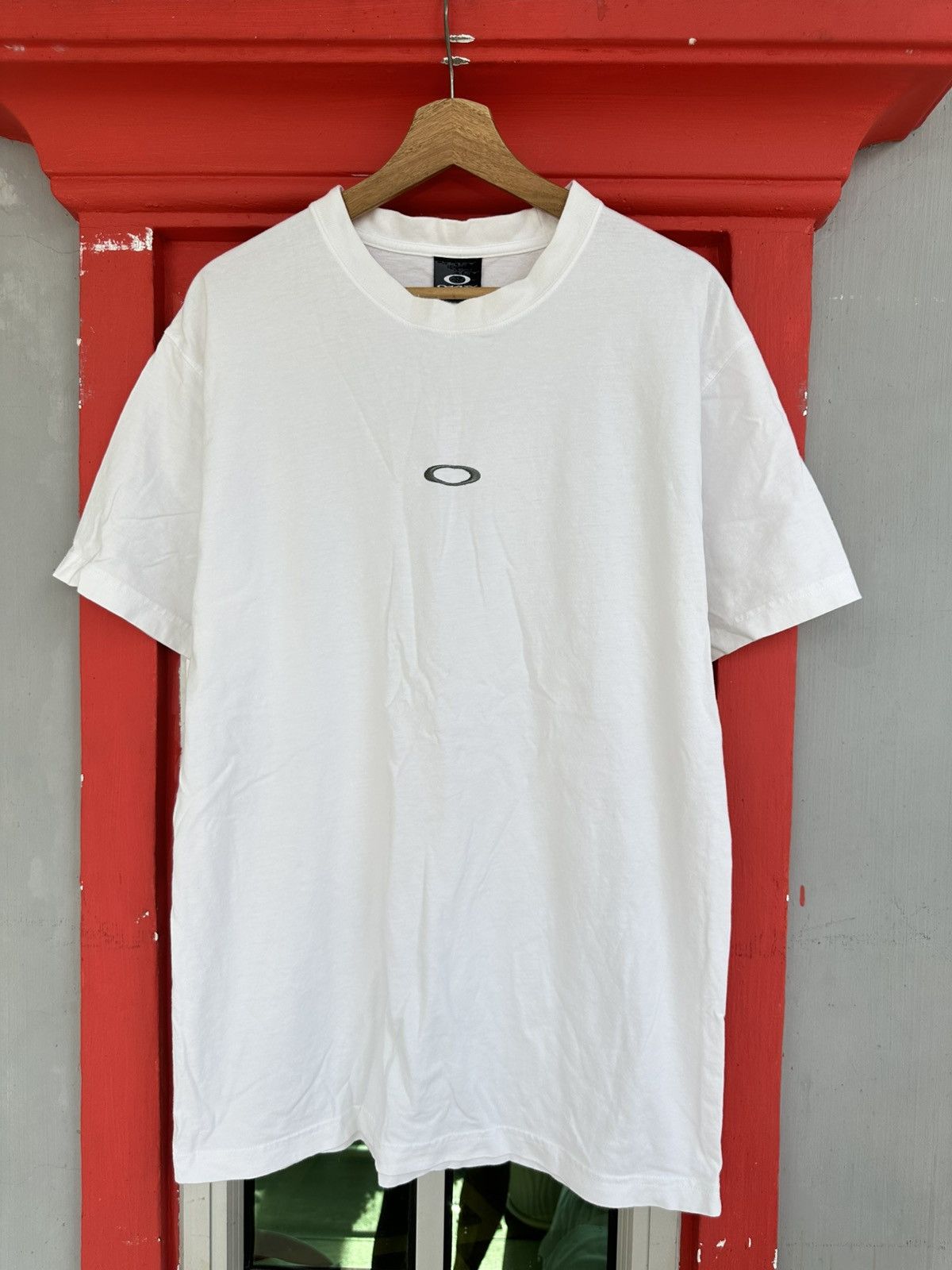 Oakley Vintage Oakley Center Logo Tee Size US L / EU 52-54 / 3 - 1 Thumbnail