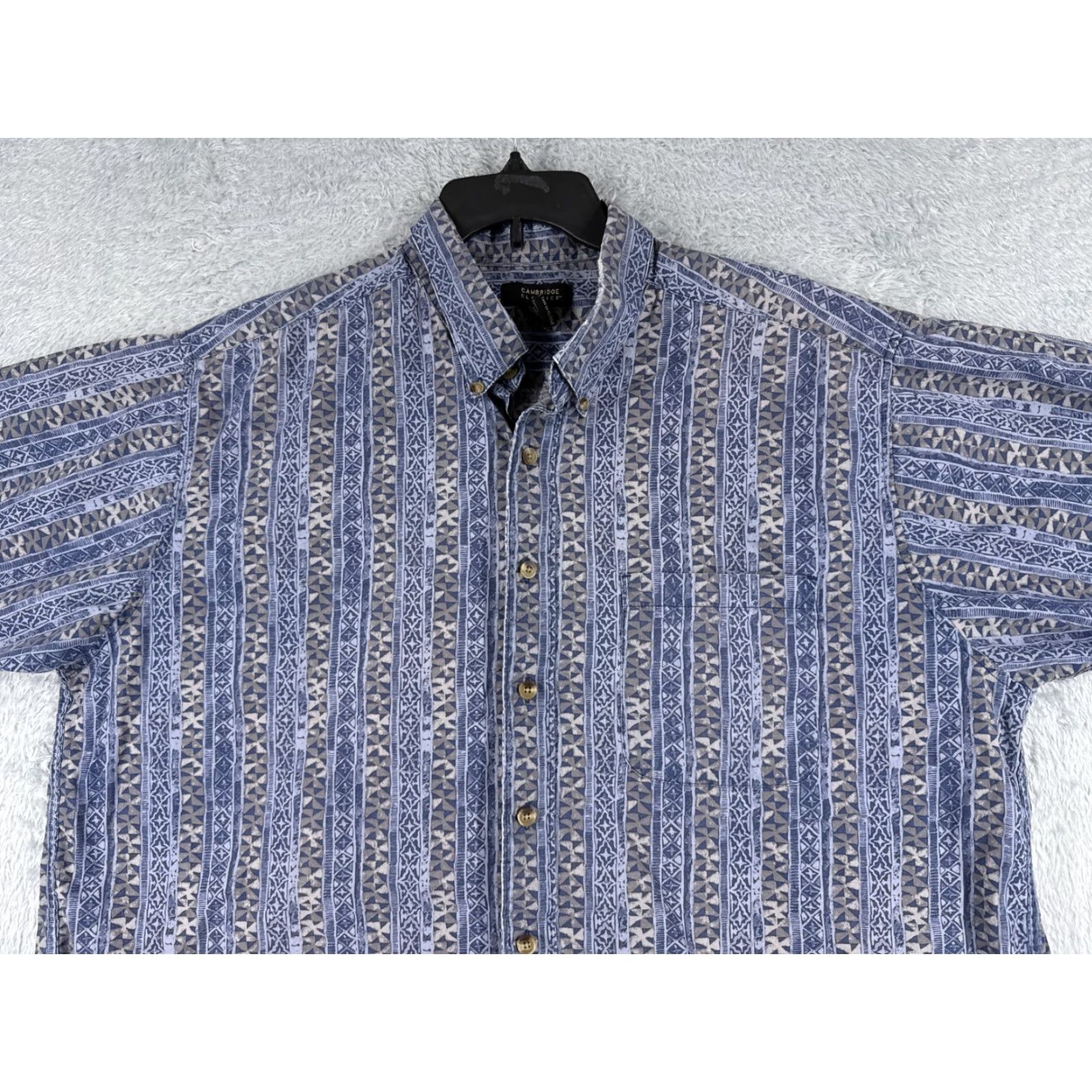 Vintage VINTAGE Cambridge Classics Shirt Adult 2XL Blue Beige Tribal Print Cotton Beach Hawaiian Vacation Resort Paisley Short Sleeve Mens Size US XXL / EU 58 / 5 - 4 Thumbnail