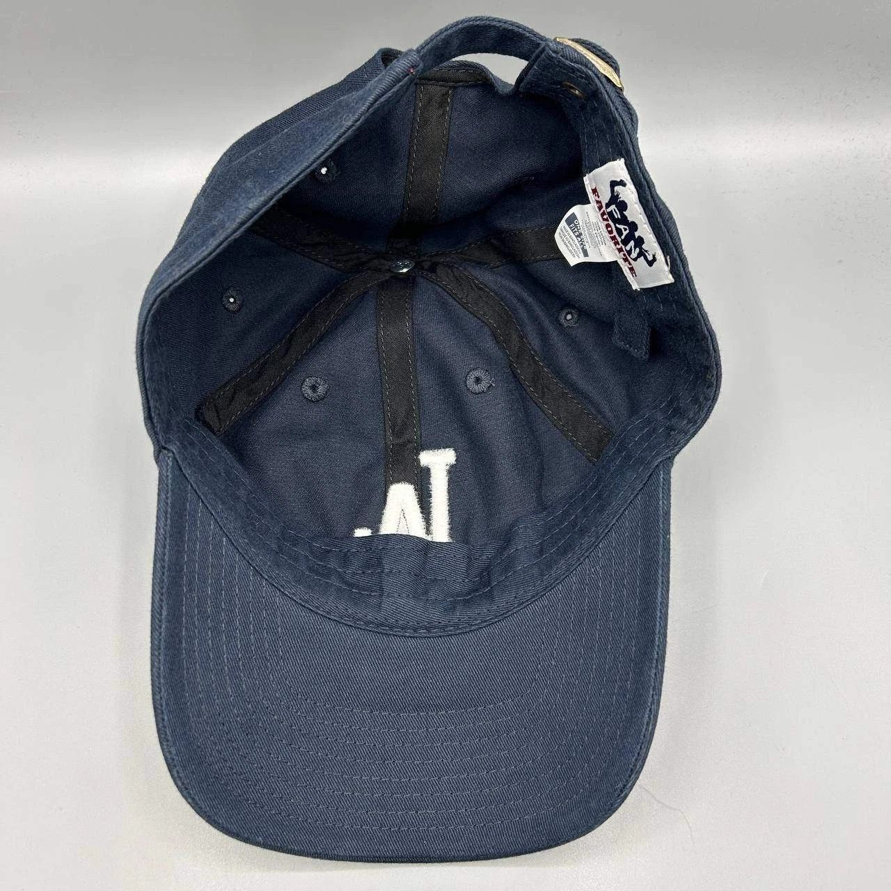 Other Los Angeles LA Dodgers Embroidered Fan Favorite Strap Back Size ONE SIZE - 2 Thumbnail