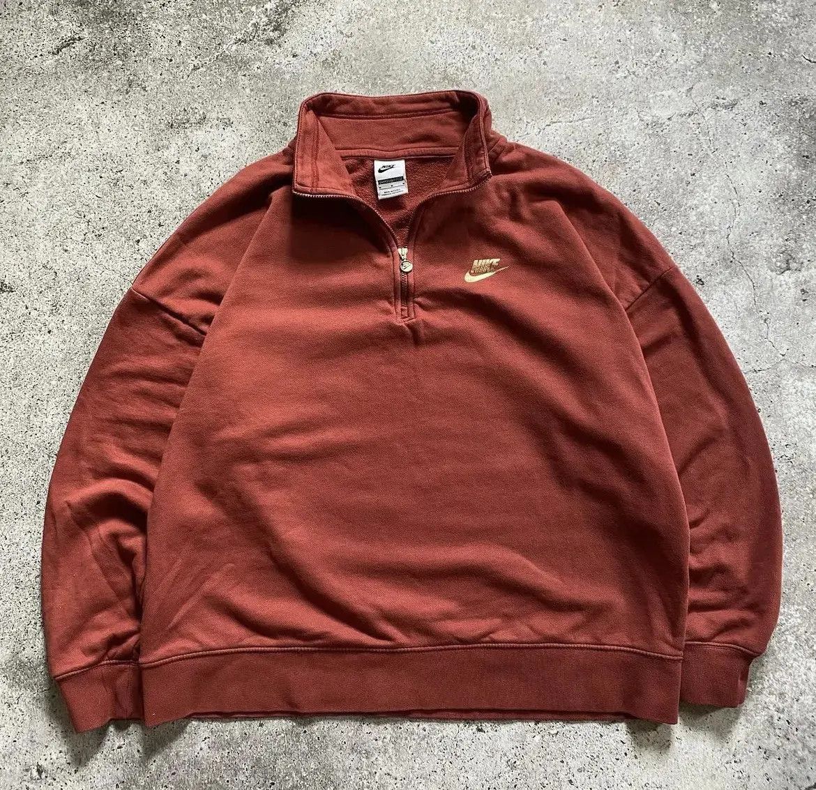 Nike Vintage Nike 1/4 Zip Sweatshirt Rust Red Pullover Fleece Size US M / EU 48-50 / 2 - 2 Thumbnail