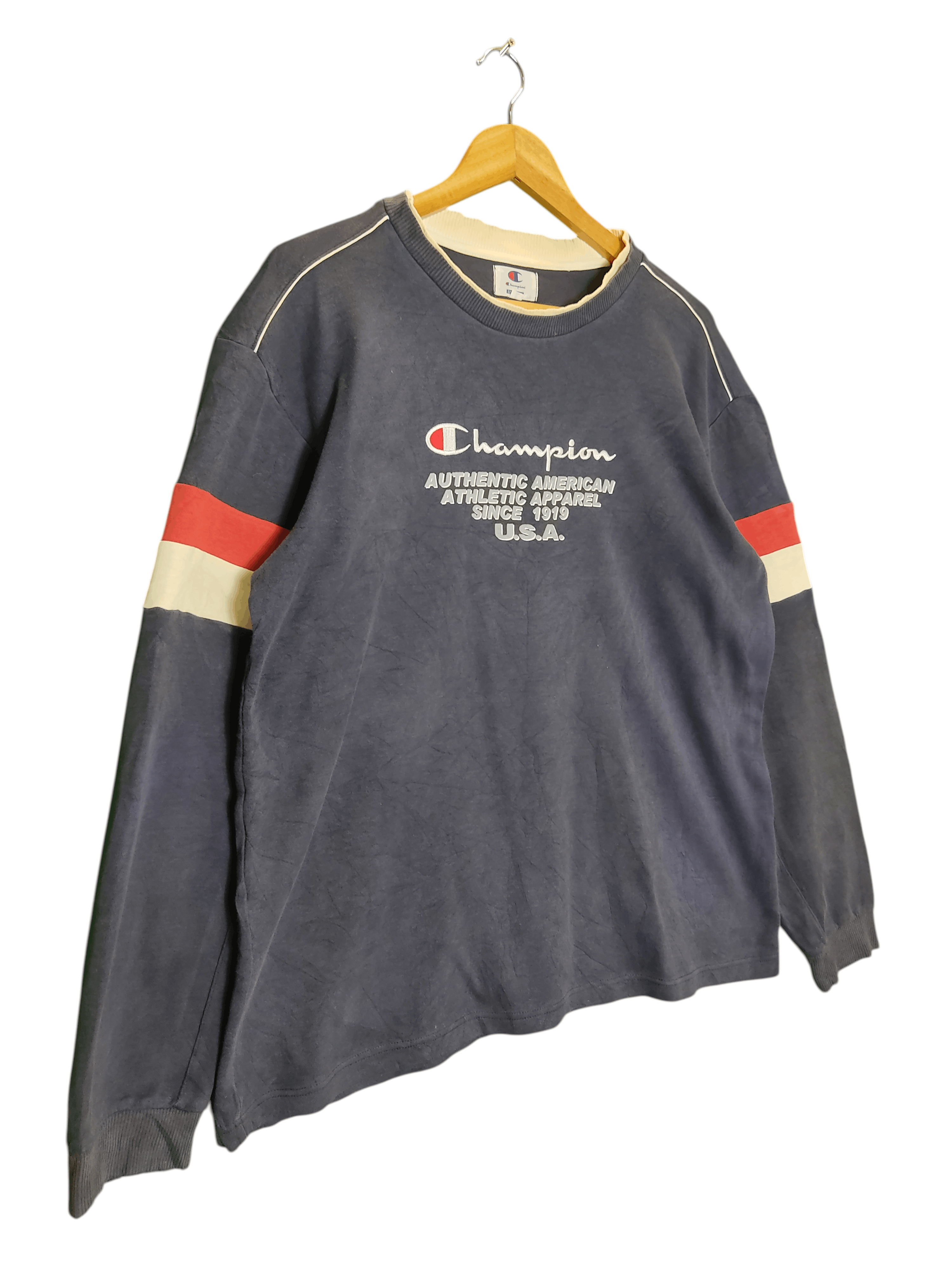 Champion Vintage Champion Crewneck sweatshirt Size US L / EU 52-54 / 3 - 4 Thumbnail