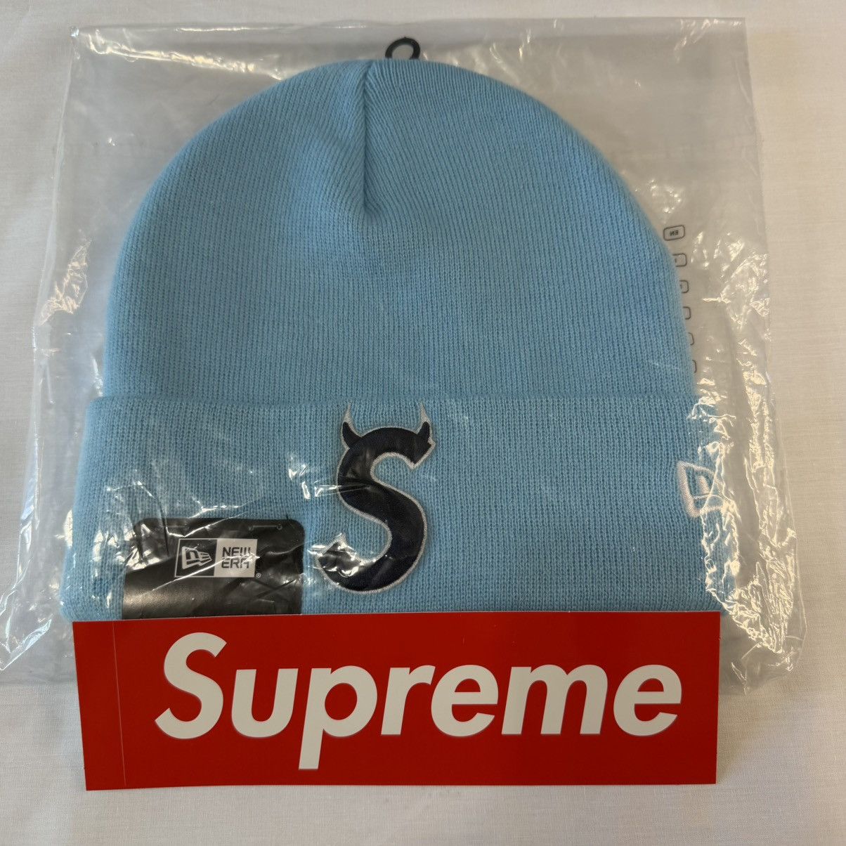 Supreme Supreme Devil S Logo Beanie Brand New Blue SS26 Size ONE SIZE - 1 Thumbnail