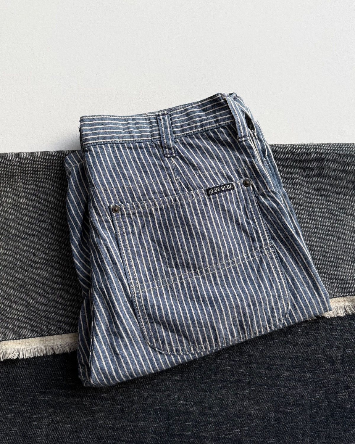 Blue Blue Japan BLUE BLUE CARPENTER WORKWEAR SHORT Size US 30 / EU 46 - 1 Thumbnail