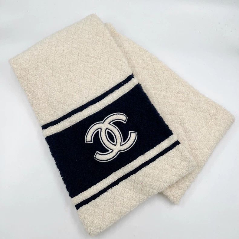 Chanel Chanel Ski Series Blue White Logo Scarf - dmc Size ONE SIZE - 1 Thumbnail