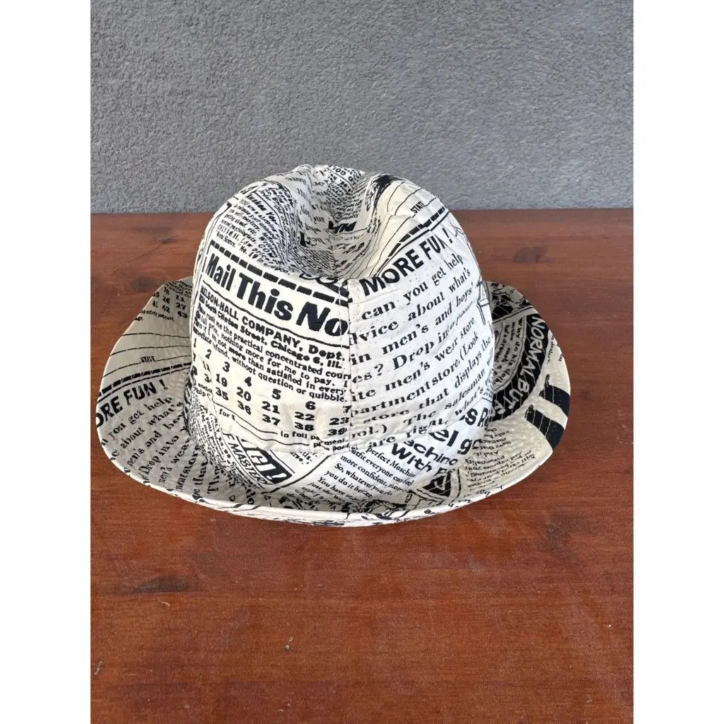 Moschino Moschino Newspaper Print Cotton Hat Made in Italy Size ONE SIZE - 3 Thumbnail