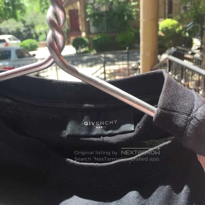 Givenchy Givenchy Short Sleeve Size US M / EU 48-50 / 2 - 3 Thumbnail