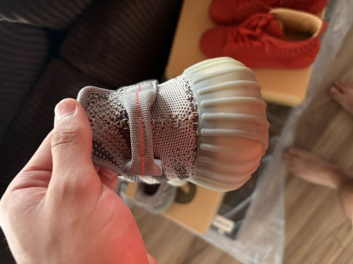 Adidas × Kanye West Beluga 2.0 Size US 10.5 / EU 43-44 - 6 Thumbnail