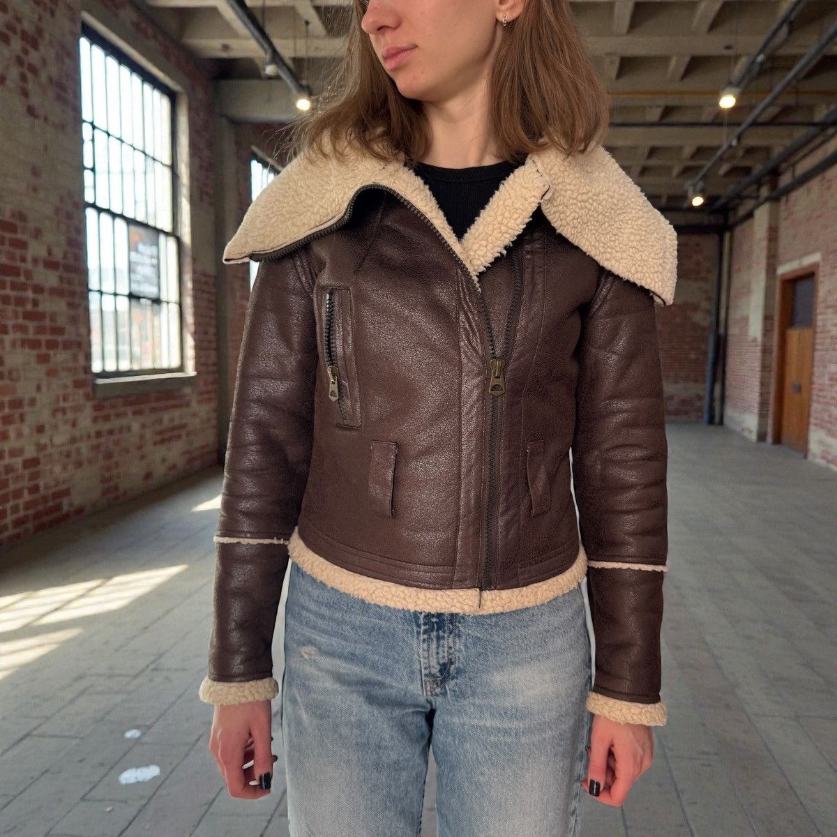 Hysteric Glamour Y2K Glamour Faux Fur Shearling/Sheepskin Cropped Jacket Size XS / US 0-2 / IT 36-38 - 1 Thumbnail