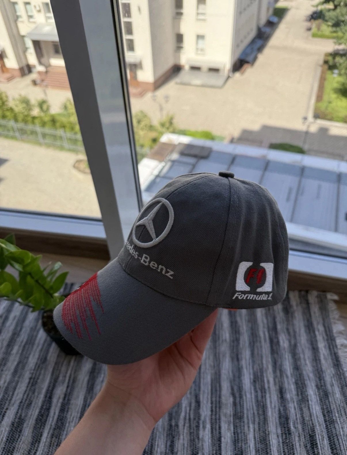 Mercedes-Benz MERCEDES-BENZ VINTAGE 90s RACING SNAPBACK CAP GRAY FORMULA 1 Size ONE SIZE - 2 Thumbnail