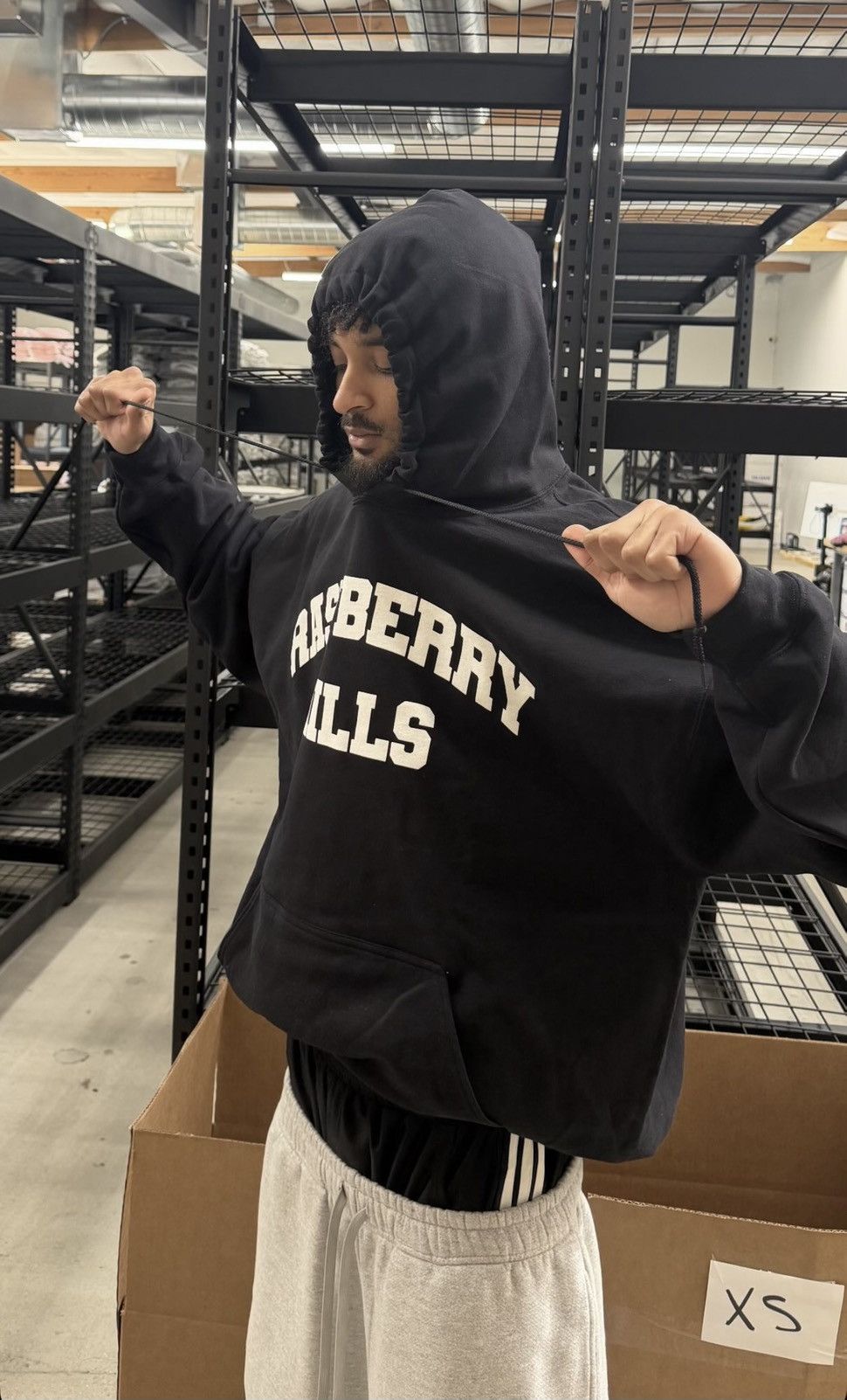 The GV Gallery The GV Gallery OG Raspberry Hills Logo Hoodie Size US S / EU 44-46 / 1 - 2 Thumbnail
