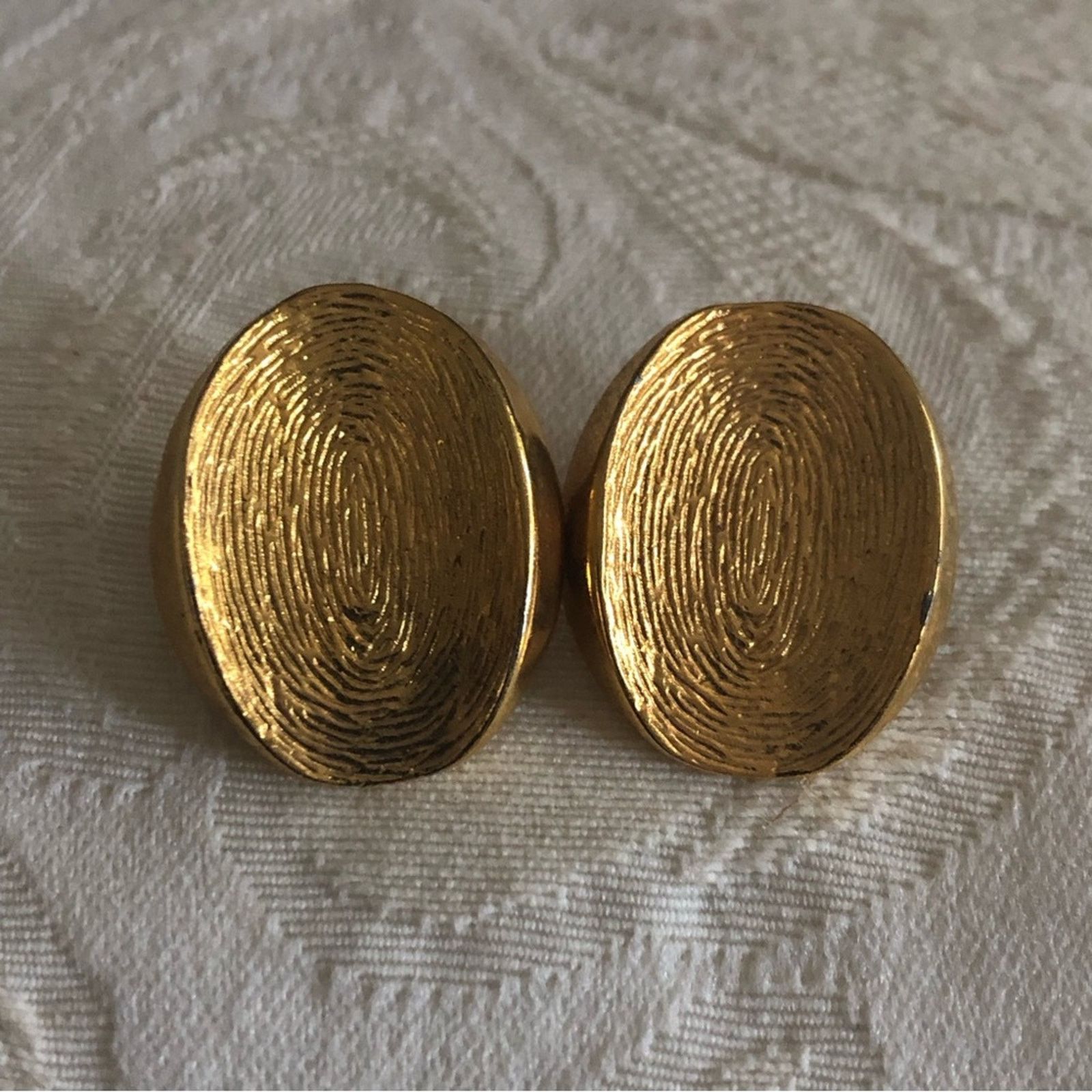Vintage Vintage 70s oval gold plated clip on earrings Size ONE SIZE - 3 Thumbnail