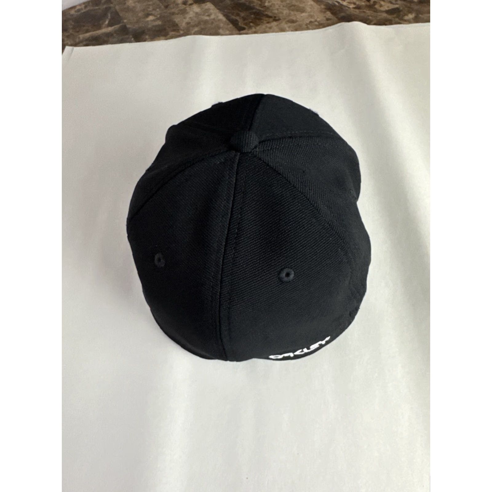 Oakley Oakley Cap Hat Tincan Fitted Flex Fit S/M Classic Low Black US Flag Logo Men Cap Hat Size ONE SIZE - 4 Thumbnail