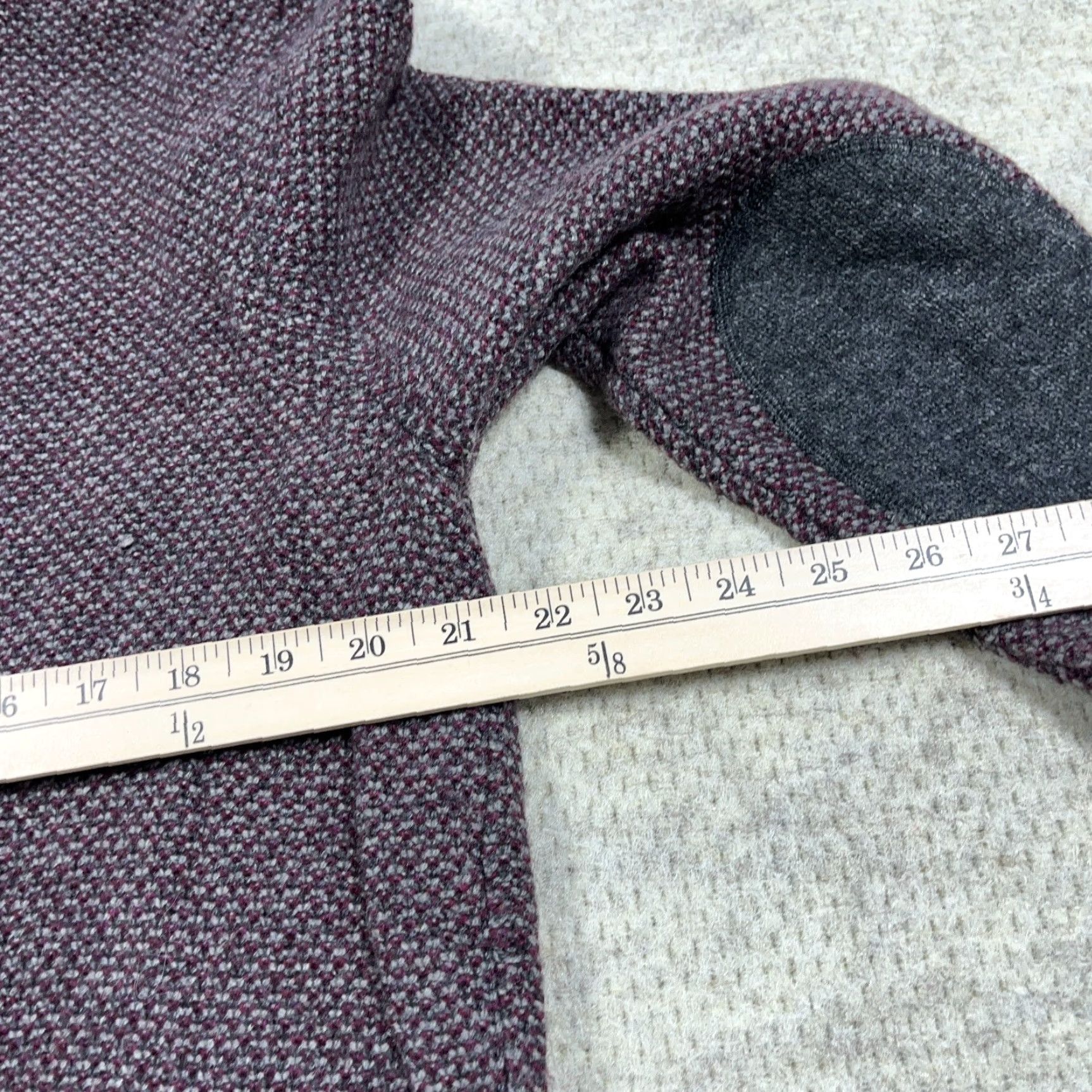 Jos. A. Bank Jos A Bank Sweater Mens Large Gray Maroon Wool Blend Full Zip Size US L / EU 52-54 / 3 - 7 Thumbnail
