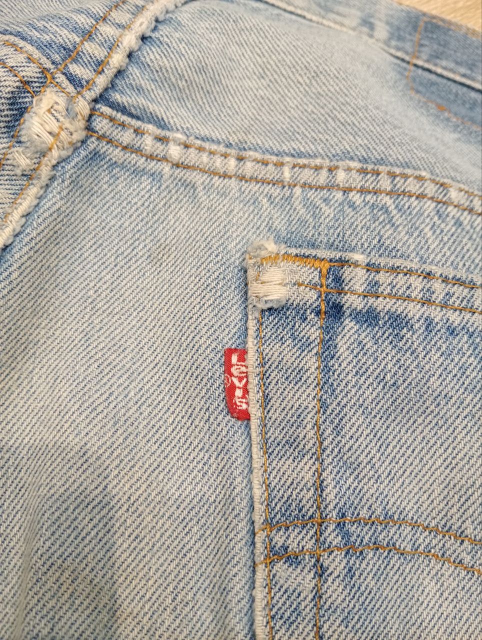 Levi's Vintage Clothing LEVI'S VINTAGE 501 DISTRESSED JEANS - SIZE 36 BLUE Size US 36 / EU 52 - 16 Thumbnail