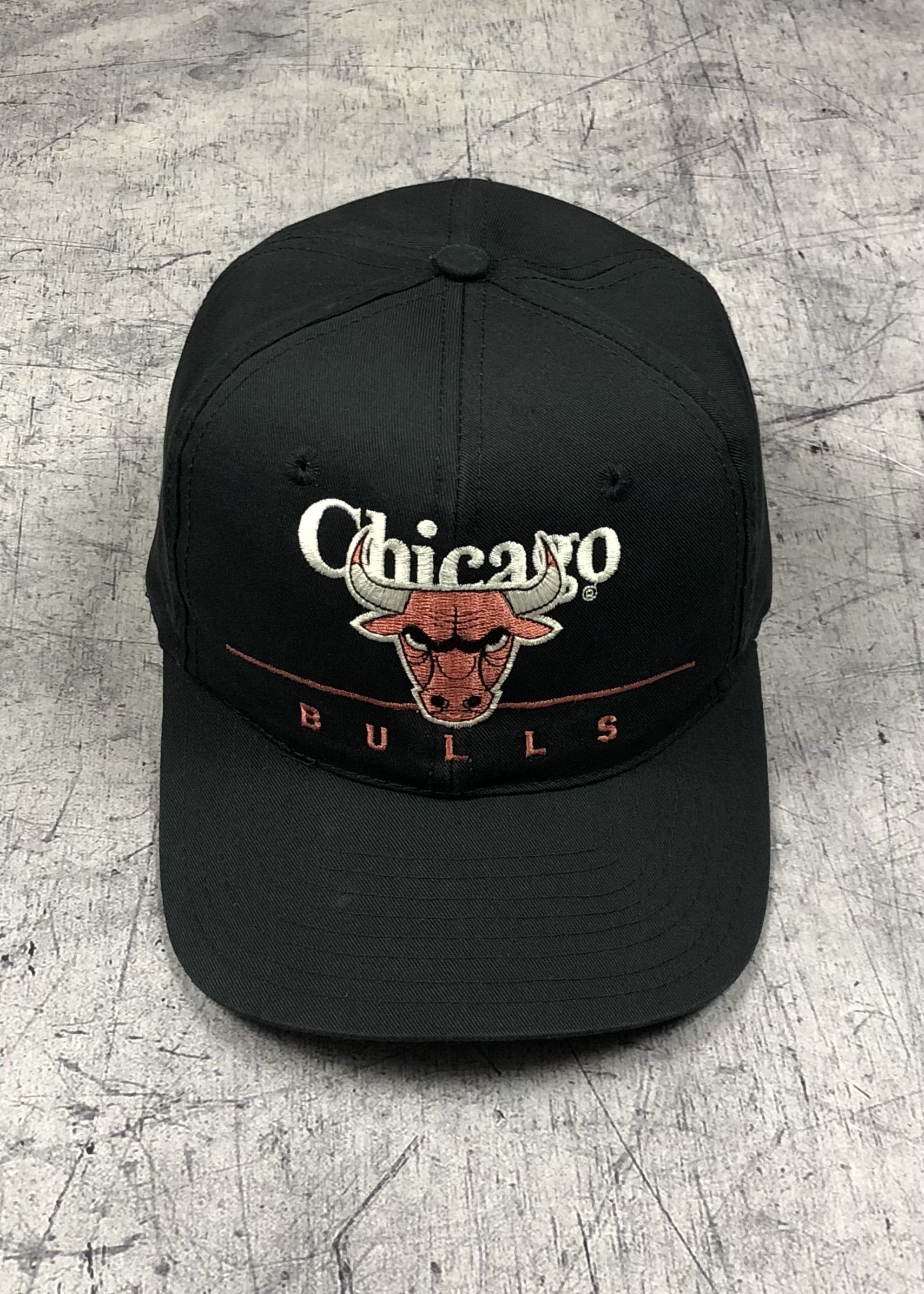 NBA Vintage NBA Chicago Bulls Cap Size ONE SIZE - 1 Thumbnail
