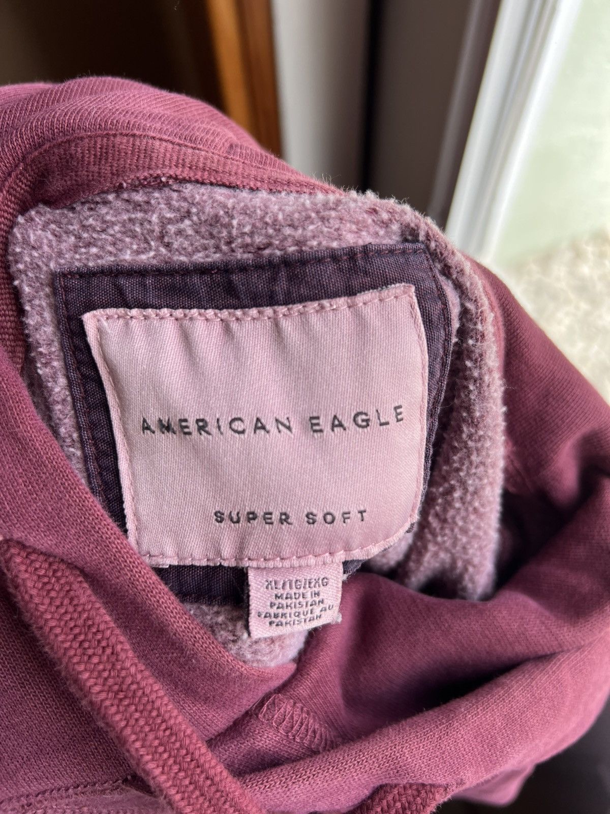 American Eagle Outfitters American Eagle Maroon Hoodie - XL Size US XL / EU 56 / 4 - 2 Thumbnail